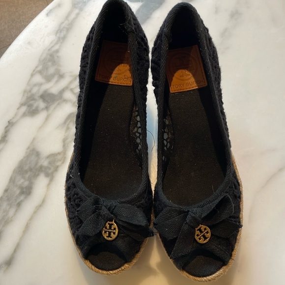 Tory Burch Bow Espadrille Wedge Sandals – 
Size 6.5, Chic & Comfortable - Picture 1 of 5